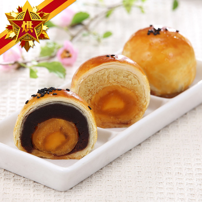 【五星烘焙】幸福中秋-烏豆蛋黃酥6入(預購09/24~09/26出貨)